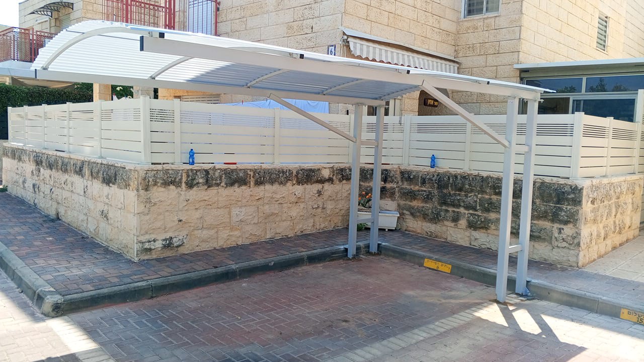 סוכך חניה דקורטיבי